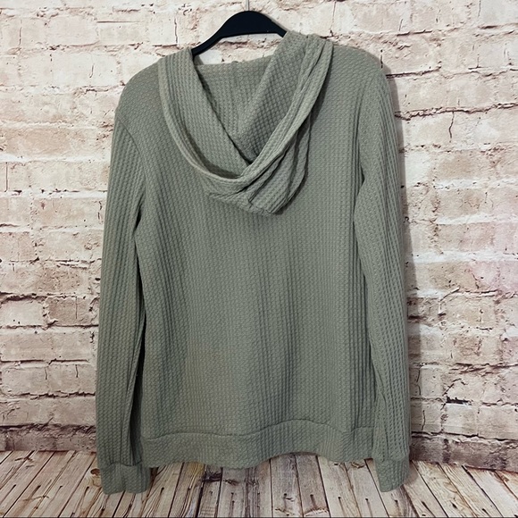 Womens Olive green lined  waffle hoodie measures size large - Picture 4 of 5